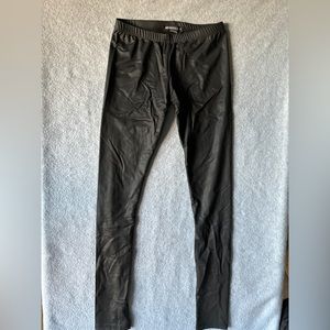 MEMBERS‎ ONLY  women’s spandex